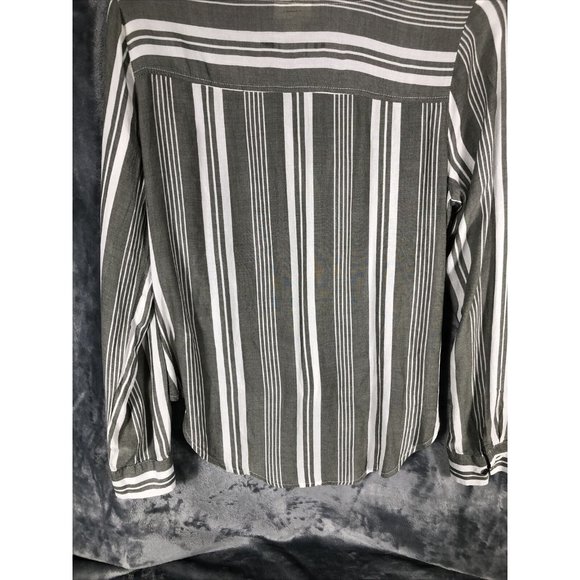 ANA New Apparel Shirt Women’s Blouse Size Adult Small - Picture 9 of 9